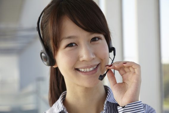 customer support girl