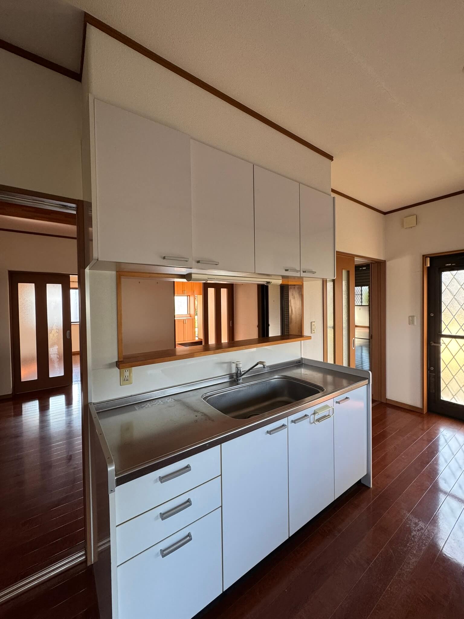 Tomisato kitchen - Before